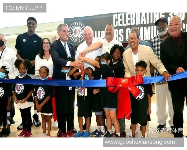 尼克斯队全队进攻火力不足，难敌快船队强势表现